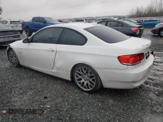 2009 BMW 3 Series 328i with VIN WBAWV13539PG07457, listed as a Copart auction lot 80761734 with 133,384 mi miles and Salvage Title. Bid and sale history available at carsss.com. Image 2.