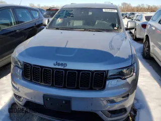 2018 Jeep Grand Cherokee High Altitude with VIN 1C4RJFCT0JC342206, listed as a Copart auction lot 82646844 with 102,051 mi miles and Salvage Title. Bid and sale history available at carsss.com. Image 5.