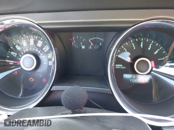 2014 Ford Mustang V6 with VIN 1ZVBP8AM8E5318735, listed as a IAAI auction lot 41848924 with 112,420 mi miles. Bid and sale history available at carsss.com. Image 7.