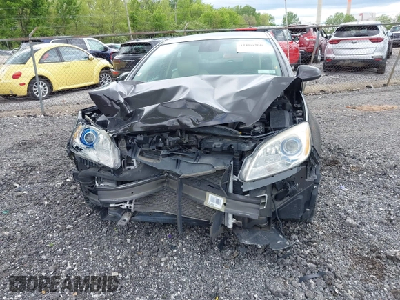 2014 Buick Verano with VIN 1G4PP5SK6E4160322, listed as a IAAI auction lot 42186366 with 105,775 mi miles and . Bid and sale history available at DreamBid. Image 6.