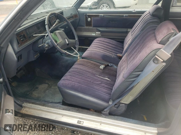 1983 Oldsmobile Cutlass Supreme z VIN 1G3AR47A1DM520447, wystawiony jako Copart lot #58216235 z przebiegiem 88 361 mil mil oraz Szkoda całkowita • Salvage title. Historia ofert i sprzedaży dostępna na DreamBid. Obrazek 7.