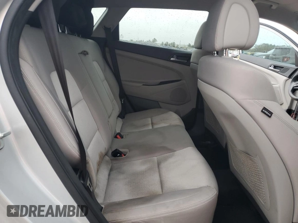2016 Hyundai Tucson Eco with VIN KM8J33A25GU233674, listed as a Copart auction lot 82828864 with 0 mi miles and Clean Title. Bid and sale history available at carsss.com. Image 10.