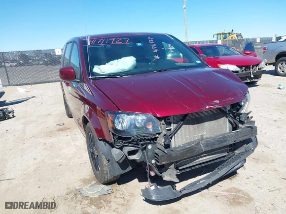 2019 Dodge Grand Caravan GT with VIN 2C4RDGEG1KR768718, listed as a IAAI auction lot 41711927 with 147,293 mi miles. Bid and sale history available at carsss.com. Image 1.