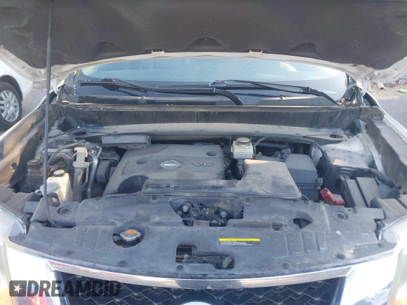 2014 Nissan Pathfinder SL z VIN 5N1AR2MM7EC687692, wystawiony jako IAAI lot #42213759 z przebiegiem 175 209 mil mil oraz . Historia ofert i sprzedaży dostępna na DreamBid. Obrazek 10.