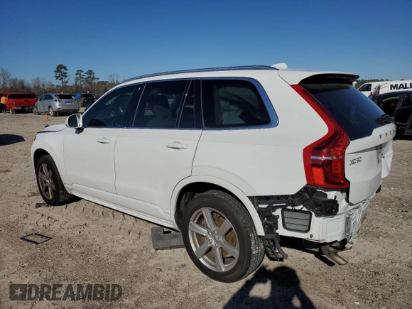 2022 Volvo XC90 Momentum with VIN YV4102PK9N1857620, listed as a Copart auction lot 87395714 with 34,325 mi miles and Salvage Title. Bid and sale history available at carsss.com. Image 2.