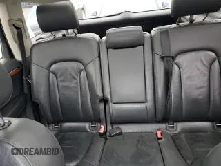 2007 Audi Q7 Premium with VIN WA1BY74L97D070849, listed as a Copart auction lot 48178185 with 223,138 mi miles and Salvage title. Bid and sale history available at DreamBid. Image 10.