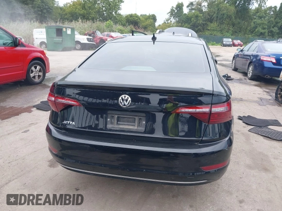 2020 Volkswagen Jetta S с VIN 3VWC57BU1LM096193, выставлен на аукционе IAAI как лот 40239233 с пробегом 35 564 миль миль и . История ставок и продаж доступна на DreamBid. Изображение 16.