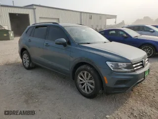 2019 Volkswagen Tiguan S with VIN 3VV1B7AX2KM132021, listed as a Copart auction lot 71241274 with 70,950 mi miles and Salvage Title. Bid and sale history available at carsss.com. Image 4.