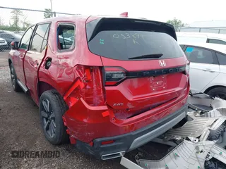 2025 Honda Pilot Elite z VIN 5FNYG1H82SB053897, wystawiony jako IAAI lot #42159290 z przebiegiem 6 168 mil mil oraz . Historia ofert i sprzedaży dostępna na DreamBid. Obrazek 3.
