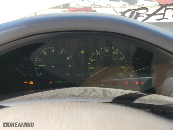 1998 Lexus LS 400 Luxury Sdn with VIN JT8BH28F0W0135556, listed as a Copart auction lot 47600435 with 271,285 mi miles and Salvage Title. Bid and sale history available at carsss.com. Image 9.
