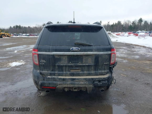2014 Ford Explorer XLT with VIN 1FM5K8D85EGA00634, listed as a IAAI auction lot 41625396 with 190,926 mi miles. Bid and sale history available at carsss.com. Image 17.