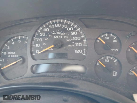2005 Chevrolet Suburban LS z VIN 1GNEC16Z15J211046, wystawiony jako IAAI lot #42453120 z przebiegiem Nie podano mil oraz . Historia ofert i sprzedaży dostępna na DreamBid. Obrazek 15.