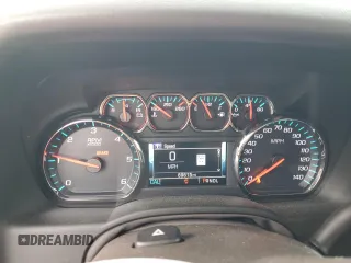 2020 GMC Yukon XL SLT with VIN 1GKS1GKC5LR101092, listed as a Copart auction lot 76585124 with 69,615 mi miles and Non Repairable. Bid and sale history available at carsss.com. Image 9.