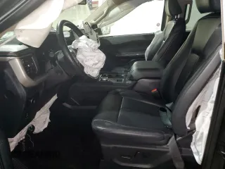 2023 Ford Expedition Max XLT z VIN 1FMJK1H84PEA29685, wystawiony jako Copart lot #45220135 z przebiegiem 44 242 mil mil oraz Szkoda całkowita • Salvage title. Historia ofert i sprzedaży dostępna na DreamBid. Obrazek 7.