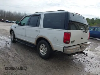 1998 Ford Expedition XLT with VIN 1FMRU1766WLC18376, listed as a IAAI auction lot 41538576 with 176,079 mi miles. Bid and sale history available at carsss.com. Image 3.