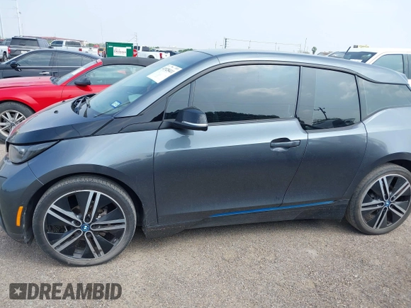 2016 BMW i3 z VIN WBY1Z4C50GV506206, wystawiony jako IAAI lot #41928411 z przebiegiem 41 148 mil mil oraz . Historia ofert i sprzedaży dostępna na DreamBid. Obrazek 14.