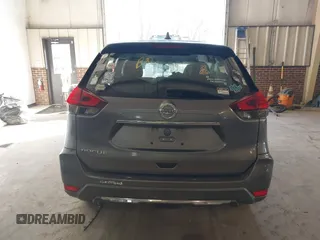 2017 Nissan Rogue SV z VIN KNMAT2MT3HP557211, wystawiony jako IAAI lot #41630119 z przebiegiem 163 367 mil mil oraz . Historia ofert i sprzedaży dostępna na DreamBid. Obrazek 17.