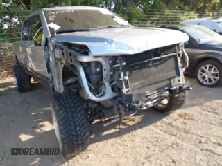 2017 Ford F-250 Lariat z VIN 1FT7W2BT1HEC10492, wystawiony jako IAAI lot #40050454 z przebiegiem 135 877 mil mil oraz . Historia ofert i sprzedaży dostępna na DreamBid. Obrazek 6.