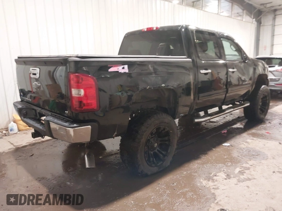 2013 Chevrolet Silverado 1500 LT with VIN 3GCPKSE75DG238194, listed as a IAAI auction lot 40997920 with 163,303 mi miles. Bid and sale history available at carsss.com. Image 4.