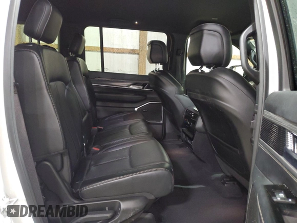 2024 Jeep Wagoneer Series II with VIN 1C4SJSBP0RS101391, listed as a Copart auction lot 59528895 with 45,955 mi miles and Clean title. Bid and sale history available at DreamBid. Image 11.
