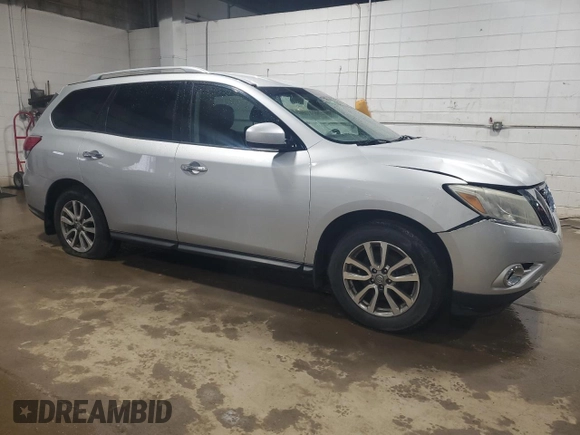 2015 Nissan Pathfinder SV z VIN 5N1AR2MN4FC692875, wystawiony jako Copart lot #54977155 z przebiegiem 152 155 mil mil oraz Czysty tytuł • Clean title. Historia ofert i sprzedaży dostępna na DreamBid. Obrazek 4.