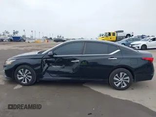 2019 Nissan Altima S with VIN 1N4BL4BV8KN325720, listed as a IAAI auction lot 42100787 with 89,165 mi miles and . Bid and sale history available at DreamBid. Image 14.