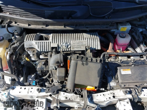 2017 Toyota Prius v Two with VIN JTDZN3EU4HJ066269, listed as a IAAI auction lot 41648895 with 130,727 mi miles. Bid and sale history available at carsss.com. Image 10.