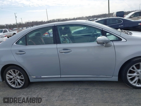 2010 Lexus HS 250h with VIN JTHBB1BA0A2000891, listed as a IAAI auction lot 41565585 with Not Provided miles and . Bid and sale history available at DreamBid. Image 12.