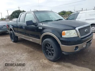 2006 Ford F-150 XL with VIN 1FTPX12V76NB86527, listed as a IAAI auction lot 41412193 with 369,087 mi miles. Bid and sale history available at carsss.com. Image 1.