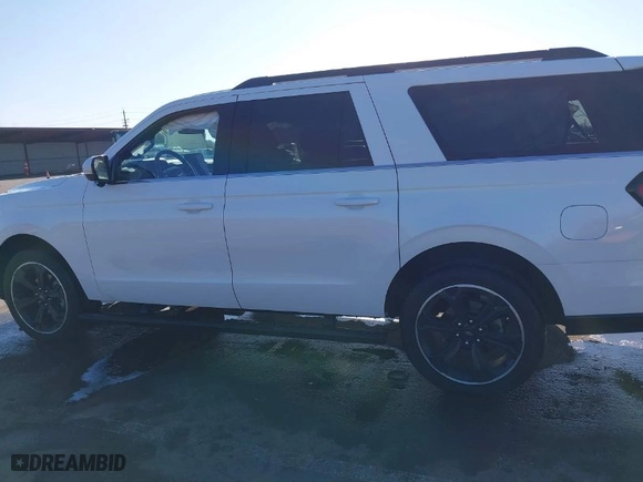 2024 Ford Expedition Max Limited with VIN 1FMJK2A81REA80001, listed as a IAAI auction lot 41371389 with NaN miles. Bid and sale history available at carsss.com. Image 14.