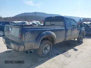 2011 Ford F-250 XL with VIN 1FT7X2BT5BEA97747, listed as a IAAI auction lot 41596227 with 234,797 mi miles and . Bid and sale history available at DreamBid. Image 4.