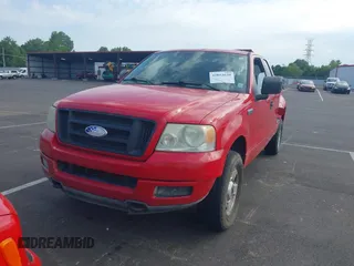 2004 Ford F-150 STX z VIN 1FTRX04W74KD79218, wystawiony jako IAAI lot #42853639 z przebiegiem 197 500 mil mil oraz . Historia ofert i sprzedaży dostępna na DreamBid. Obrazek 2.