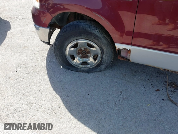 2006 Ford F-150 XLT с VIN 1FTPX12546NA51991, выставлен на аукционе IAAI как лот 41748882 с пробегом 144 313 миль миль и . История ставок и продаж доступна на DreamBid. Изображение 13.