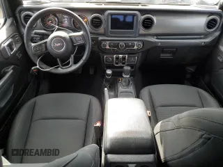 2022 Jeep Gladiator Willys with VIN 1C6HJTAG8NL150240, listed as a Copart auction lot 45631715 with 14,170 mi miles and Salvage title. Bid and sale history available at DreamBid. Image 8.
