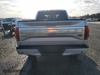 2015 Ford F-150 XLT w/HD Payload Pkg with VIN 1FTFW1EG3FFC28424, listed as a Copart auction lot 48205035 with 267,354 mi miles and Clean Title. Bid and sale history available at carsss.com. Image 6.