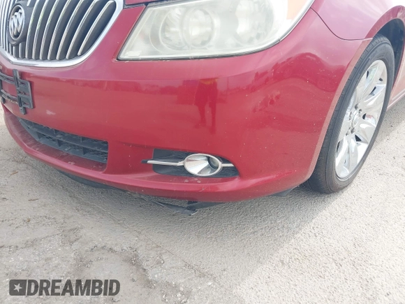 2013 Buick LaCrosse Leather with VIN 1G4GC5G3XDF330620, listed as a IAAI auction lot 42068945 with 222,094 mi miles. Bid and sale history available at carsss.com. Image 6.