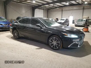 2022 Lexus ES 250 with VIN 58AD11D15NU009398, listed as a Copart auction lot 41675595 with 92,299 mi miles and Salvage title. Bid and sale history available at DreamBid. Image 4.