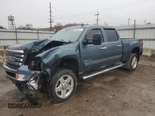 2013 GMC Sierra 2500HD SLT z VIN 1GT121E82DF212436, wystawiony jako Copart lot #80863174 z przebiegiem 209 280 mil mil oraz Szkoda całkowita • Salvage title. Historia ofert i sprzedaży dostępna na DreamBid. Obrazek 1.