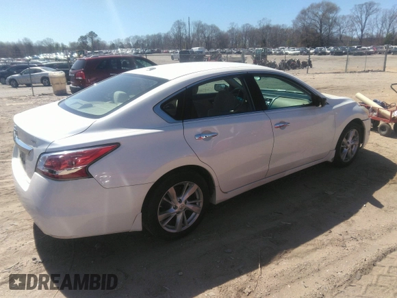 2015 Nissan Altima SL with VIN 1N4AL3AP3FC412273, listed as a IAAI auction lot 41851695 with 408,228 mi miles and . Bid and sale history available at DreamBid. Image 4.