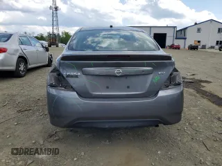 2018 Nissan Versa SV z VIN 3N1CN7AP2JL821482, wystawiony jako Copart lot #55452015 z przebiegiem 75 495 mil mil oraz Szkoda całkowita • Salvage title. Historia ofert i sprzedaży dostępna na DreamBid. Obrazek 6.
