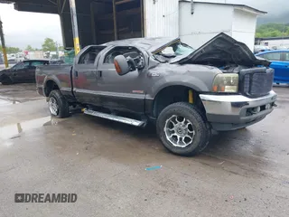 2004 Ford F-250 XL z VIN 1FTNW21P74EC39145, wystawiony jako IAAI lot #42263310 z przebiegiem 162 280 mil mil oraz . Historia ofert i sprzedaży dostępna na DreamBid. Obrazek 1.