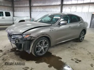 2022 Maserati Levante with VIN ZN661YUM6NX390571, listed as a Copart auction lot 57585815 with 48,137 mi miles and Salvage title. Bid and sale history available at DreamBid. Image 1.