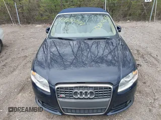 2009 Audi A4 2.0T with VIN WAUDF48H89K005849, listed as a IAAI auction lot 42000247 with 113,561 mi miles. Bid and sale history available at carsss.com. Image 6.