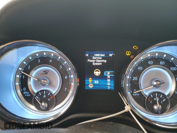 2014 Chrysler 300 S z VIN 2C3CCAGG1EH241876, wystawiony jako Copart lot #57965795 z przebiegiem 129 612 mil mil oraz Szkoda całkowita • Salvage title. Historia ofert i sprzedaży dostępna na DreamBid. Obrazek 9.