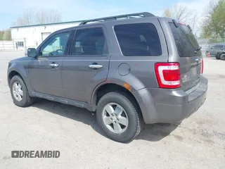 2012 Ford Escape XLT z VIN 1FMCU0D76CKB89914, wystawiony jako IAAI lot #42135184 z przebiegiem 193 345 mil mil oraz . Historia ofert i sprzedaży dostępna na DreamBid. Obrazek 3.