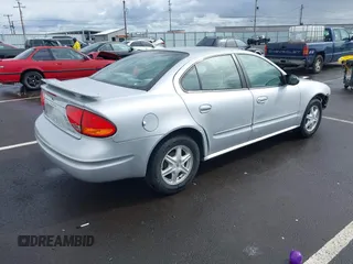2003 Oldsmobile Alero GL1 z VIN 1G3NL52F93C310114, wystawiony jako IAAI lot #41778264 z przebiegiem Nie podano mil oraz . Historia ofert i sprzedaży dostępna na DreamBid. Obrazek 4.