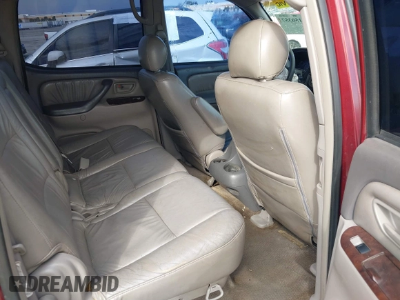 2006 Toyota Tundra SR5 with VIN 5TBET34146S528950, listed as a IAAI auction lot 38150357 with 266,341 mi miles. Bid and sale history available at carsss.com. Image 8.