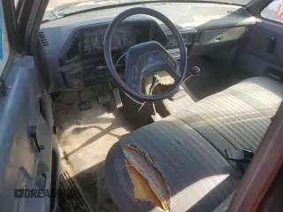 1990 Ford F-150 с VIN 1FTEF14N6LLA64305, выставлен на аукционе Copart как лот 71789324 с пробегом 342 048 миль миль и Списание • Salvage title. История ставок и продаж доступна на DreamBid. Изображение 8.