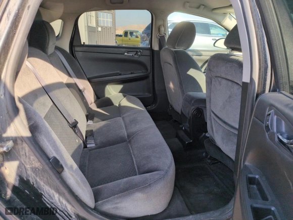 2013 Chevrolet Impala Police with VIN 2G1WD5E32D1258831, listed as a Copart auction lot 81793404 with 170,229 mi miles and Salvage Title. Bid and sale history available at carsss.com. Image 10.