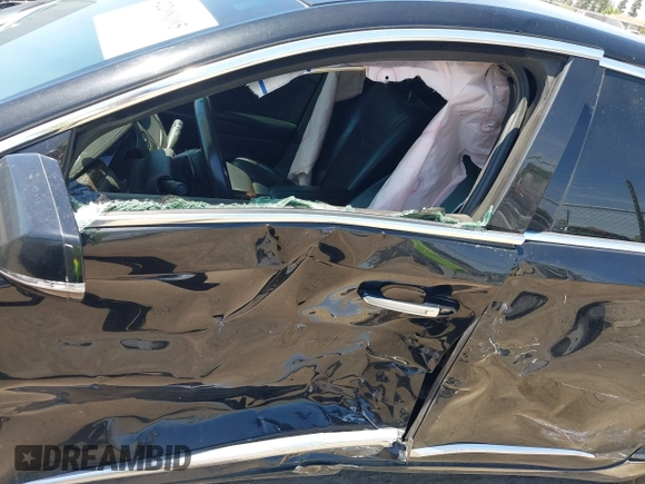 2013 Cadillac XTS Luxury z VIN 2G61R5S32D9226506, wystawiony jako IAAI lot #42208105 z przebiegiem 140 255 mil mil oraz . Historia ofert i sprzedaży dostępna na DreamBid. Obrazek 20.